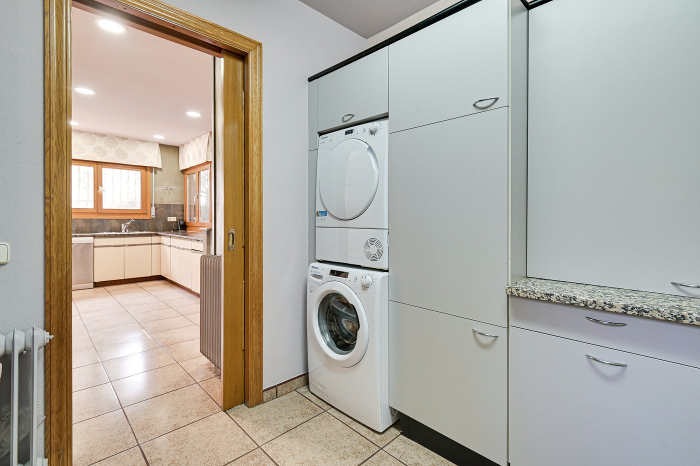 Talo Lloret de Mar, Girona, Espanja 6 makuuhuonetta, 490 m2 No. 130401