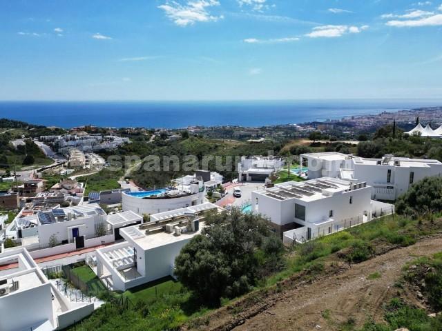 Villa in Mijas, Malaga, Spain 4 bedrooms, 338 sq.m. No. 128605