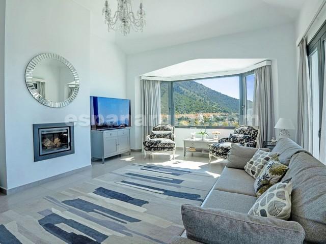 Villa in Mijas, Malaga, Spain 4 bedrooms, 338 sq.m. No. 128605