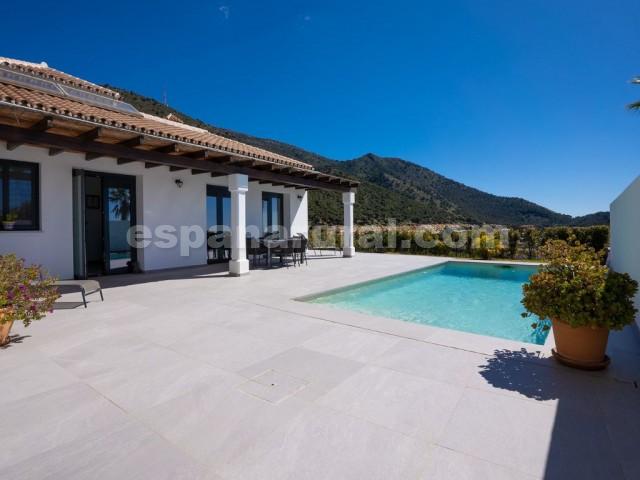 Villa in Mijas, Malaga, Spain 4 bedrooms, 338 sq.m. No. 128605