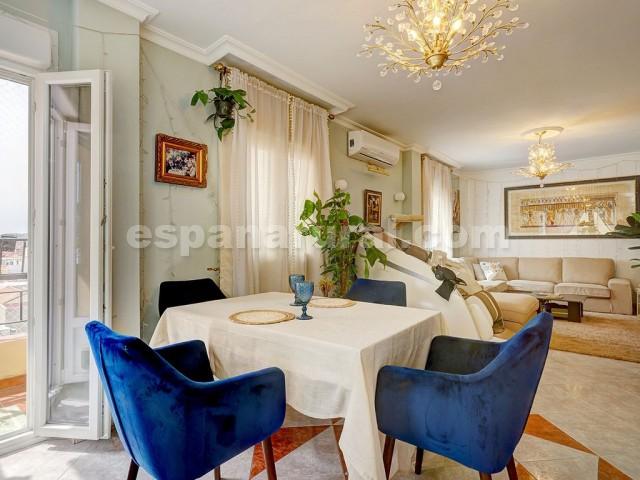 Lägenhet i Malaga, Spanien 5 sovrum, 180 kvm. Nr. 128606