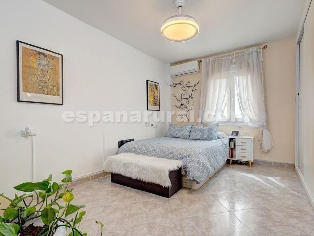 Lägenhet i Malaga, Spanien 5 sovrum, 180 kvm. Nr. 128606