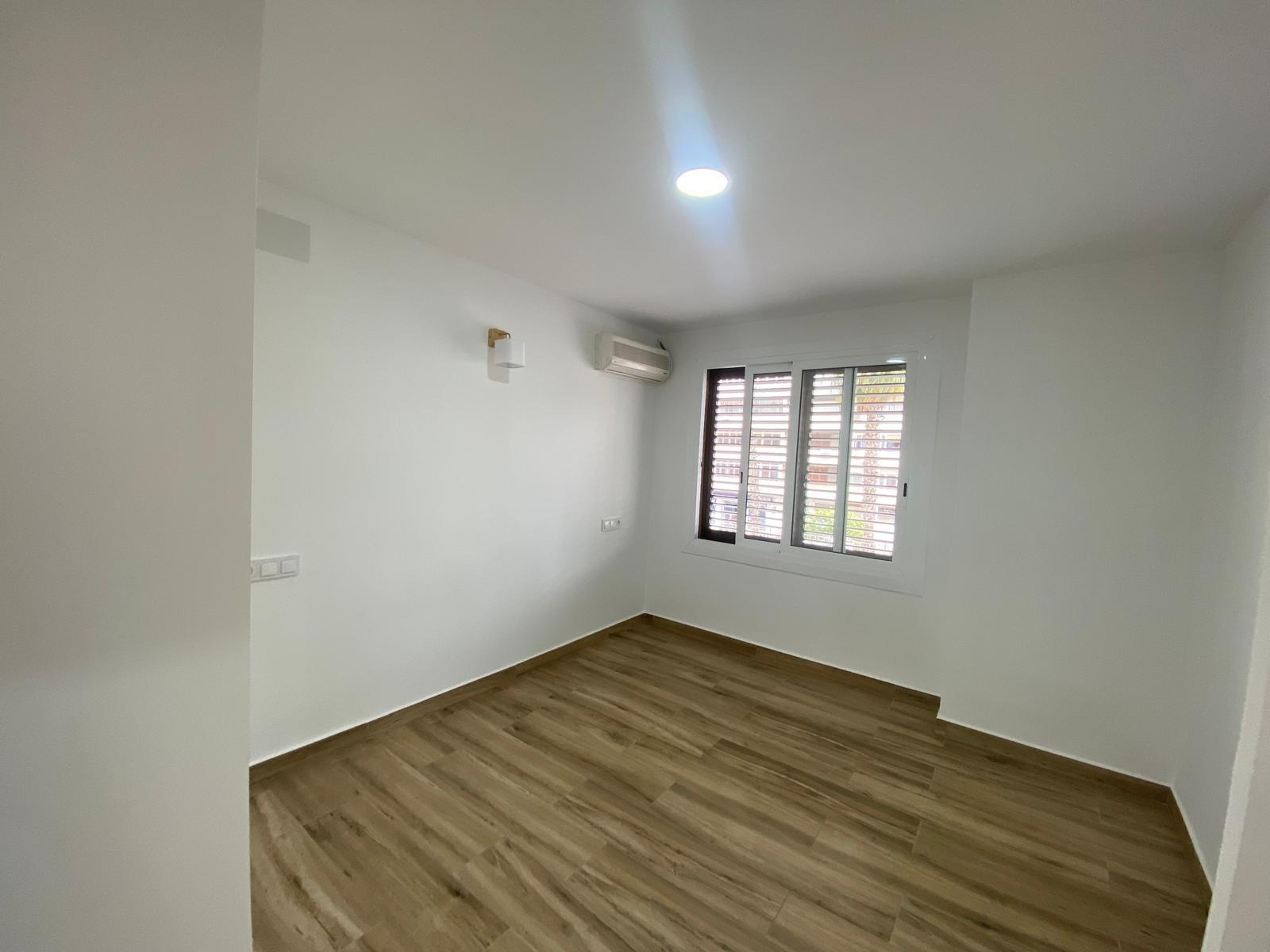 Квартира в Торревьеха, Аликанте, Испания 3 спальни, 88м2 №130591
