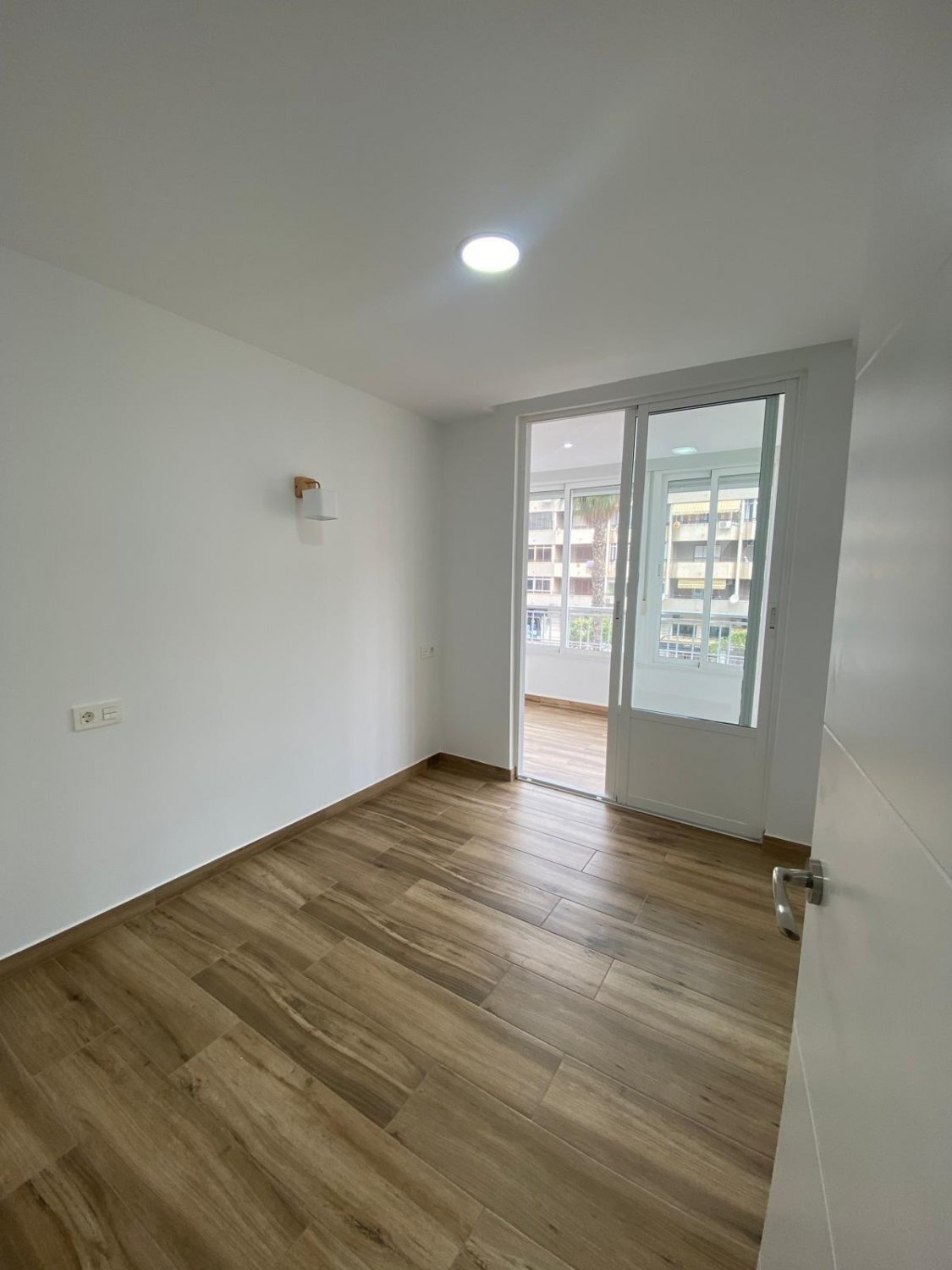 Квартира в Торревьеха, Аликанте, Испания 3 спальни, 88м2 №130591
