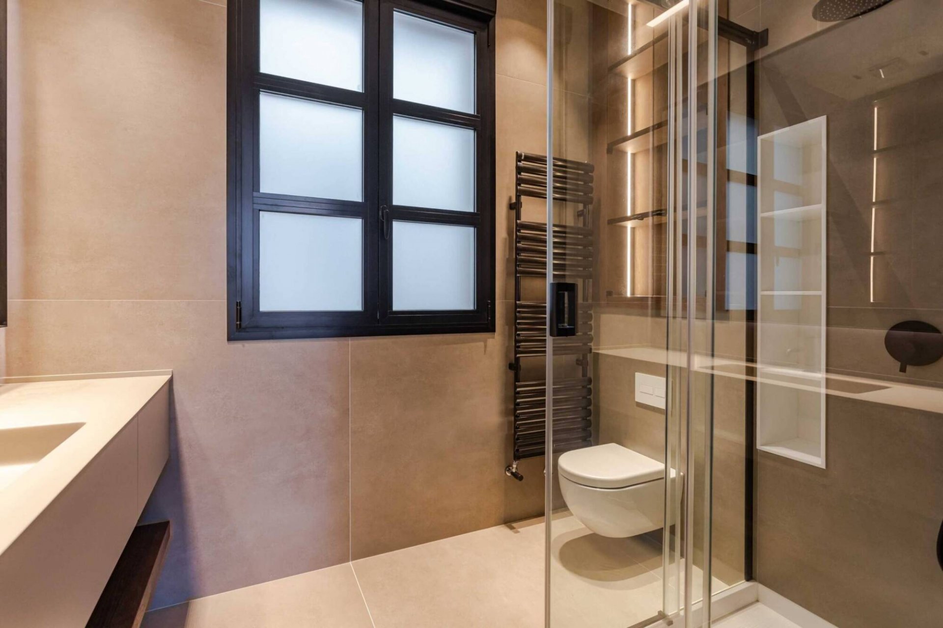 Apartament w Valencia, Hiszpania 4 sypialnie, 352 mkw. nr 130259