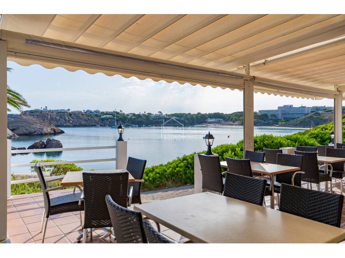 Kahvila / Ravintola Es Mercadal, Menorca, Espanja 181 m2 No. 130856