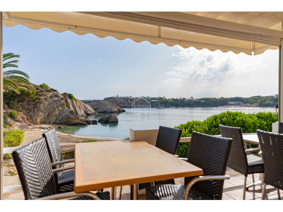 Kahvila / Ravintola Es Mercadal, Menorca, Espanja 181 m2 No. 130856