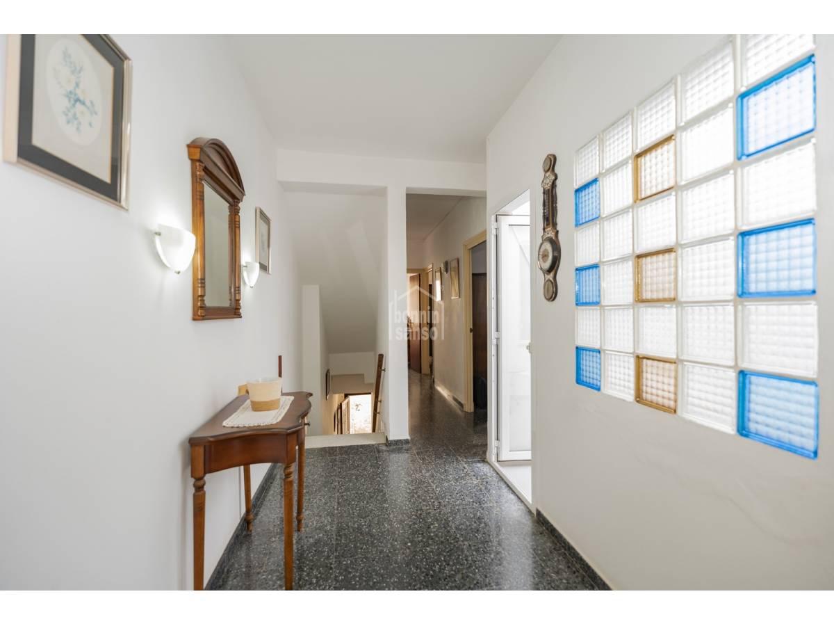 Kamienica w Ciutadella De Menorca, Menorca, Hiszpania 3 sypialnie, 255 mkw. nr 130859