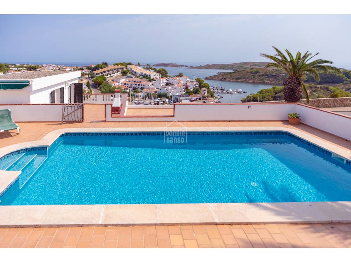 Villa in Port d'Addaya, Menorca, Spain 4 bedrooms, 235 sq.m. No. 130854