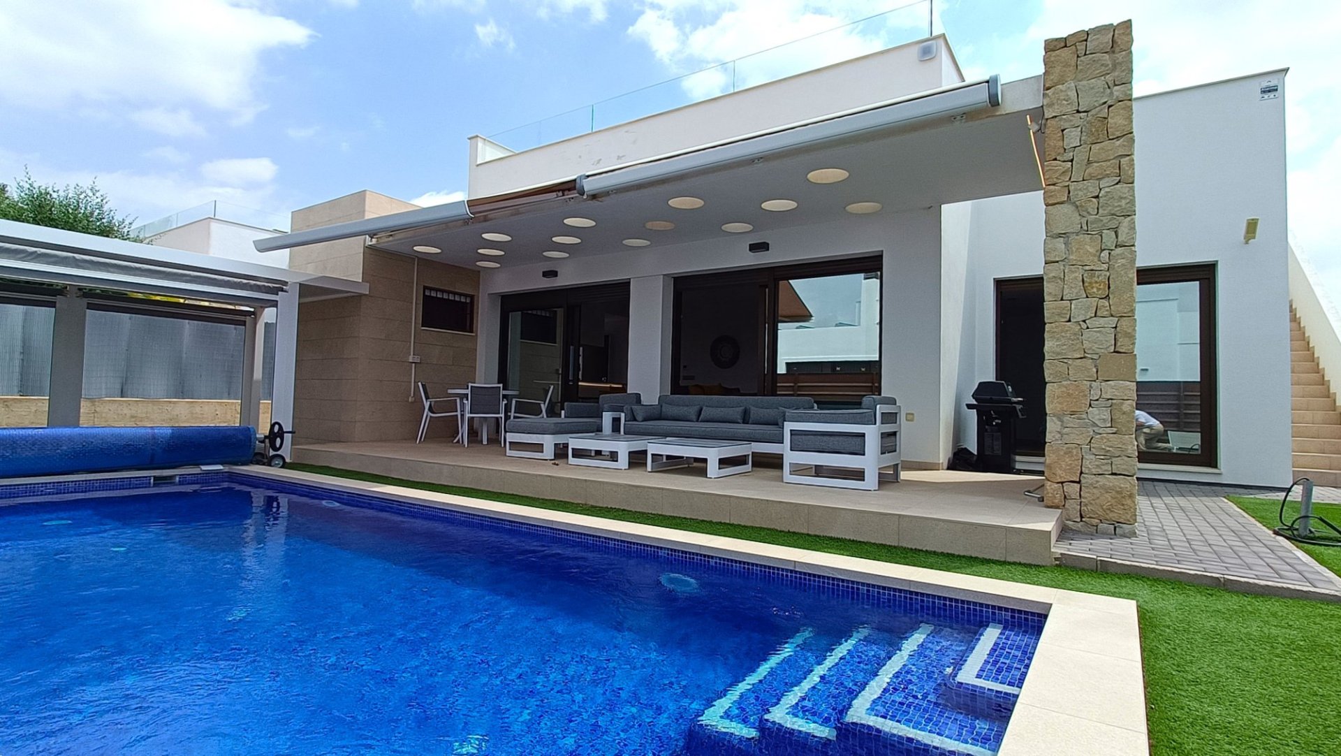 Villa en Vistabella, Alicante, España 3 dormitorios, 107 m2 No. 131837