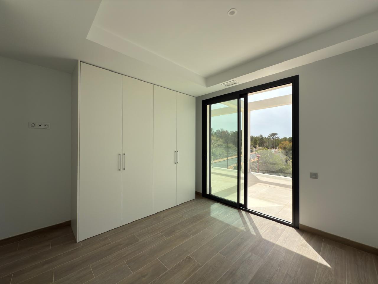 Villa à Finestrat, Alicante, Espagne 7 chambres, 650 m2 No. 127186