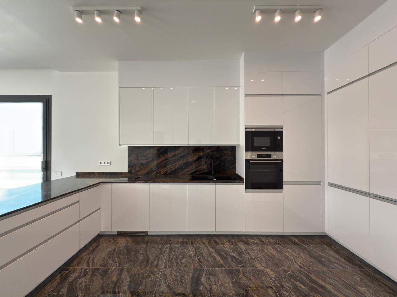 Villa à Finestrat, Alicante, Espagne 7 chambres, 650 m2 No. 127186