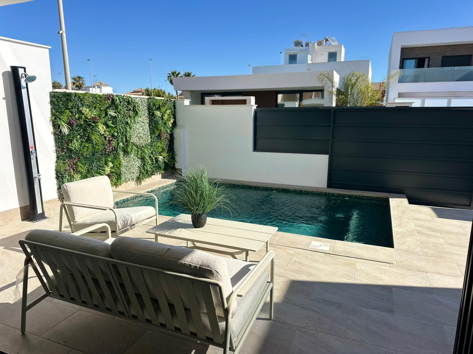 Villa en San Pedro del Pinatar, Murcia, España 3 dormitorios, 151 m2 No. 128537