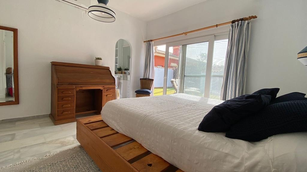 Villa El Puerto de Santa Maria, Cadiz, Spānijā 4 istabas, 240 m2 Nr. 122178