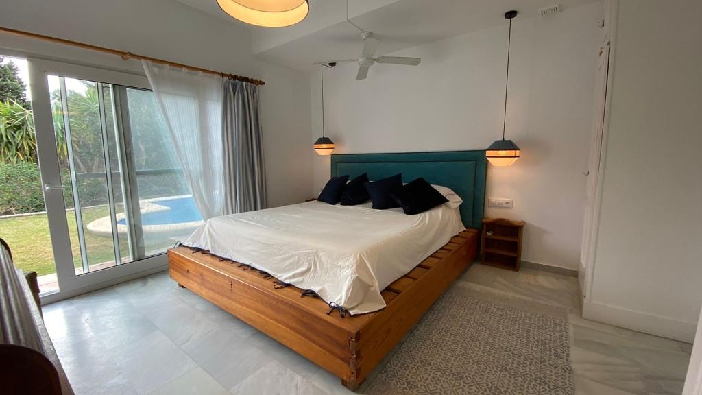 Villa El Puerto de Santa Maria, Cadiz, Spānijā 4 istabas, 240 m2 Nr. 122178