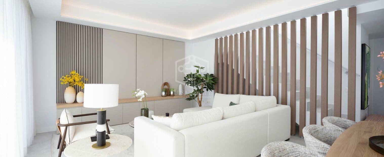 Apartment à Marbella, Malaga, Espagne 3 chambres, 227 m2 No. 128048