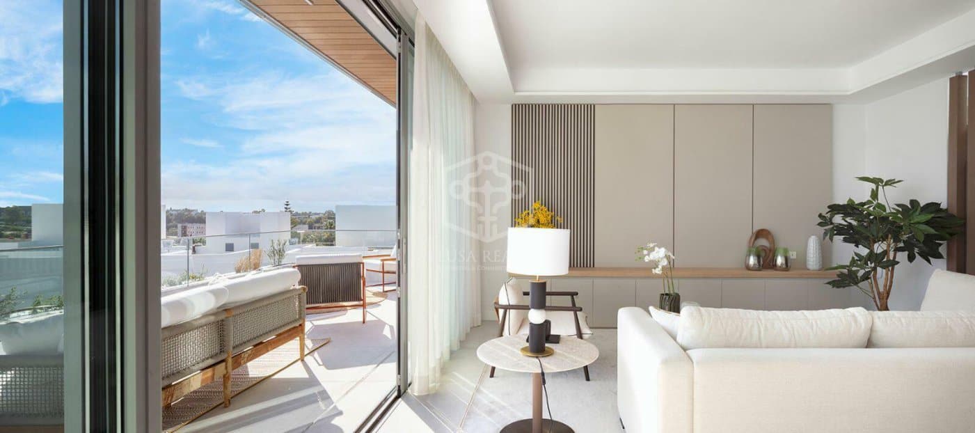 Apartment à Marbella, Malaga, Espagne 3 chambres, 227 m2 No. 128048