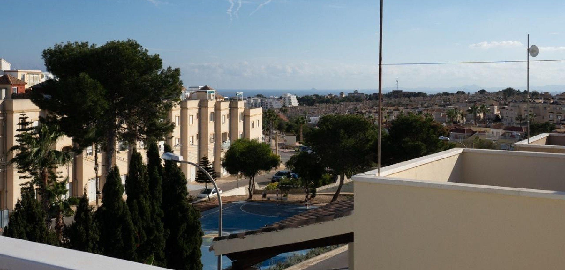 Villa a Alicante, Spagna 3 camere da letto, 120 mq. N° 125256