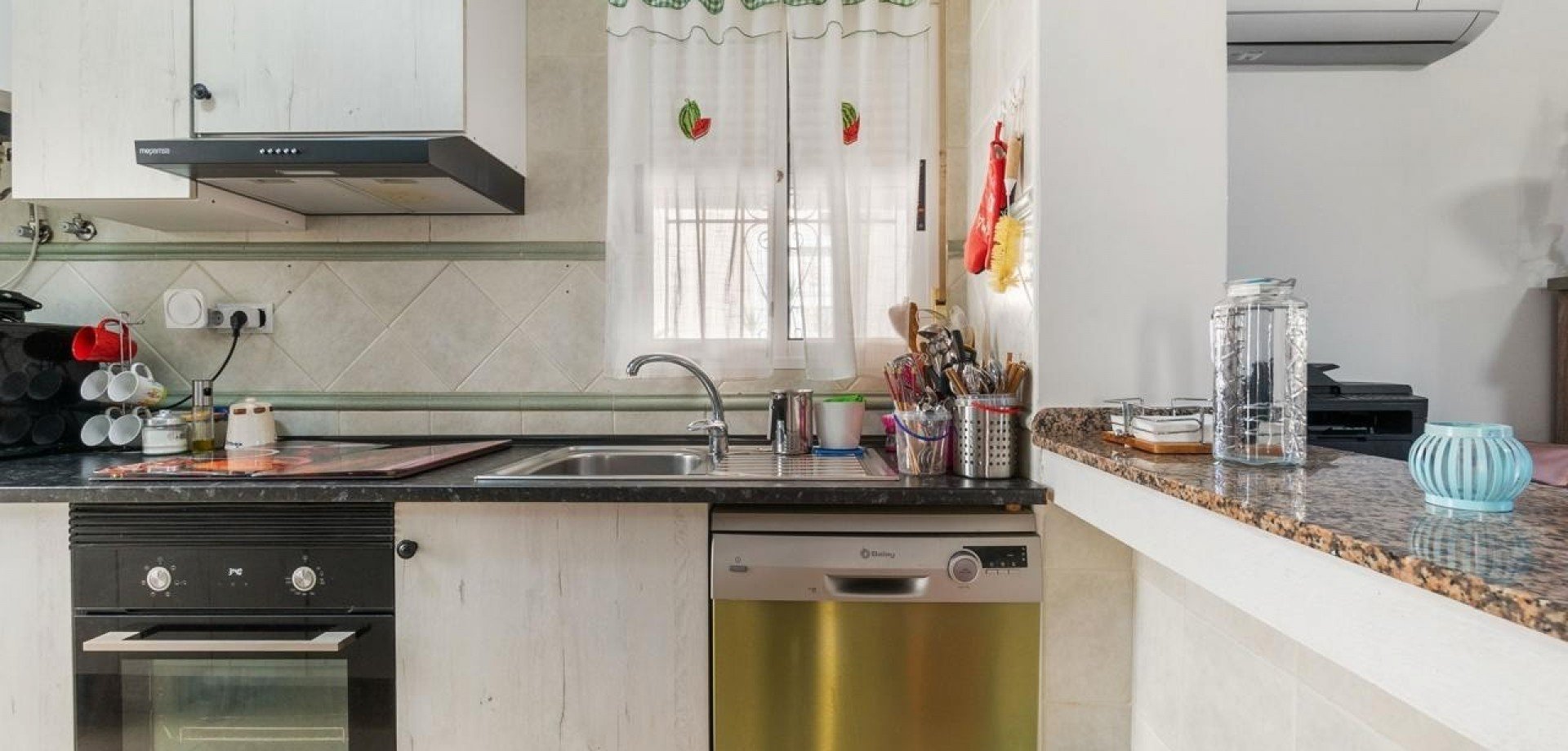 Villa a Alicante, Spagna 3 camere da letto, 120 mq. N° 125256