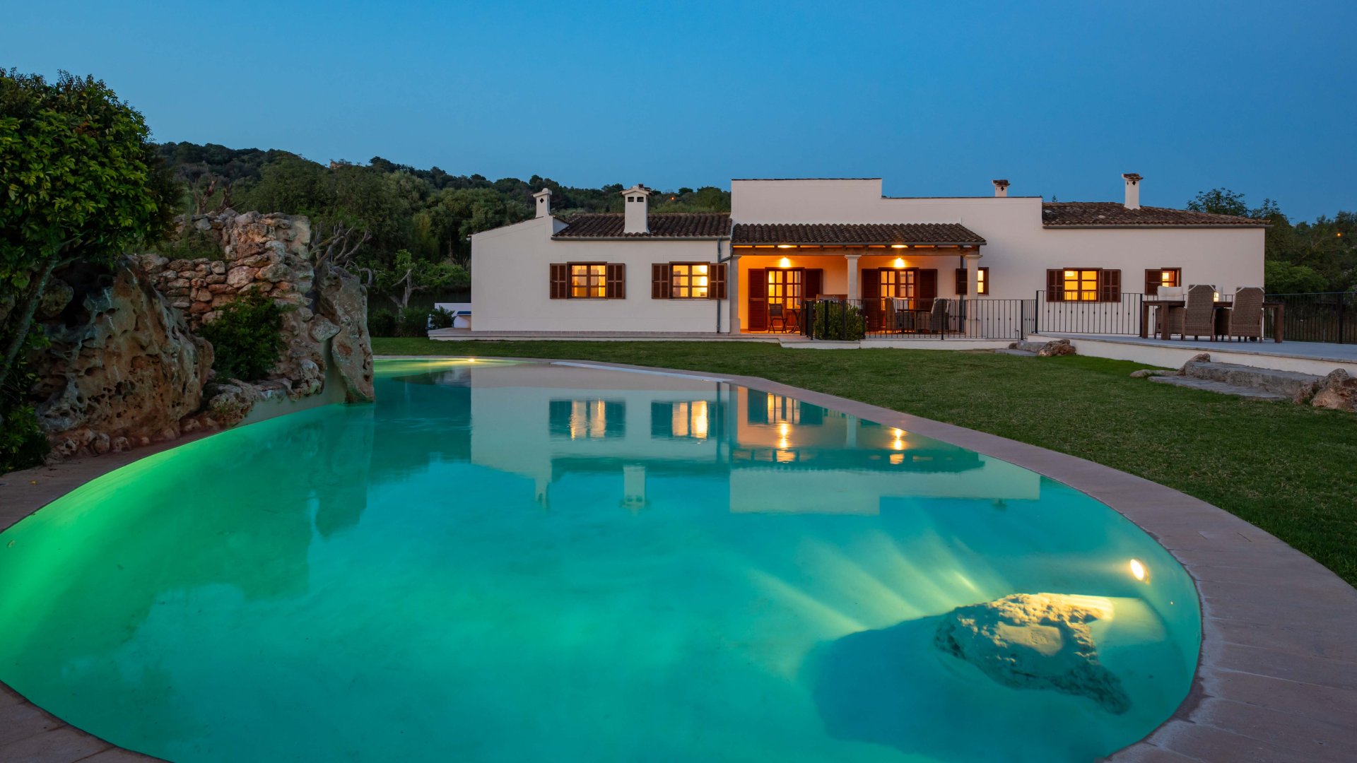 Finca in Manacor, Mallorca, Spain 5 bedrooms, 493 sq.m. No. 128210