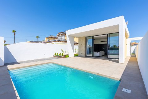 Villa in Torrevieja, Alicante, Spain 3 bedrooms, 120 sq.m. No. 131331