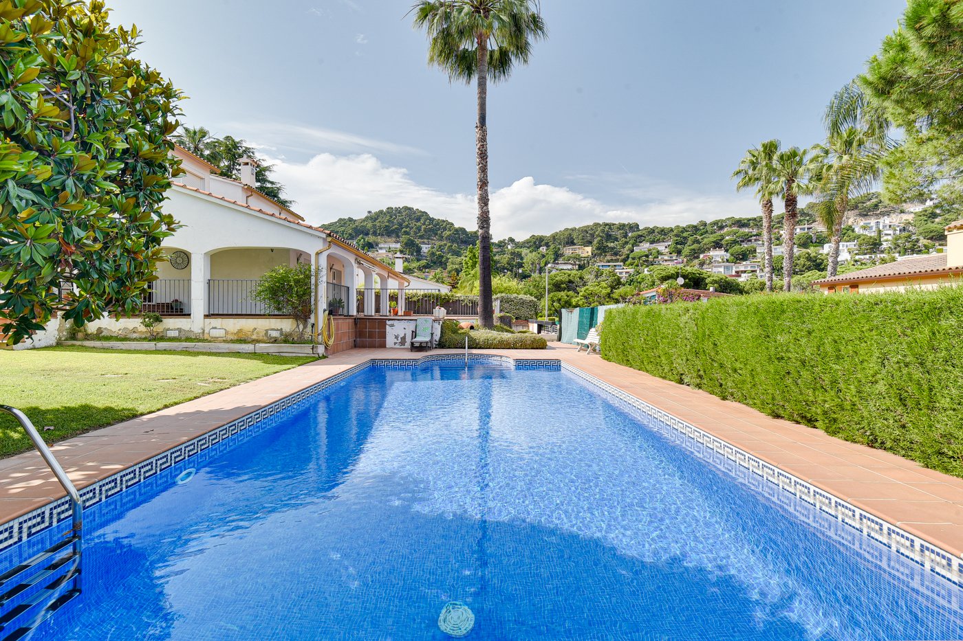Hus i Blanes, Girona, Spanien 5 sovrum, 397 kvm. Nr. 130268