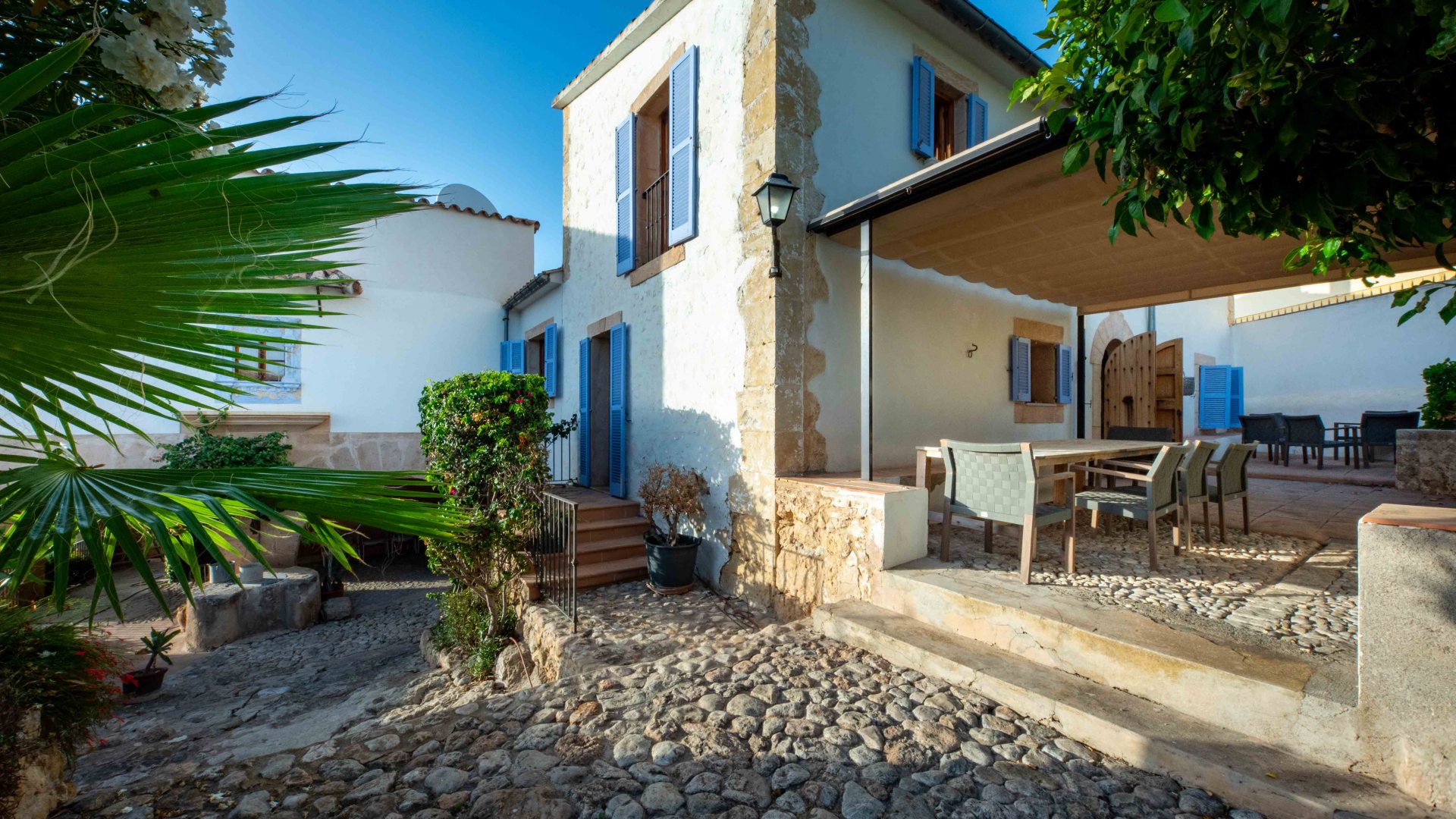 Villa à Palma de Majorca, Mallorca, Espagne 5 chambres, 715 m2 No. 128090