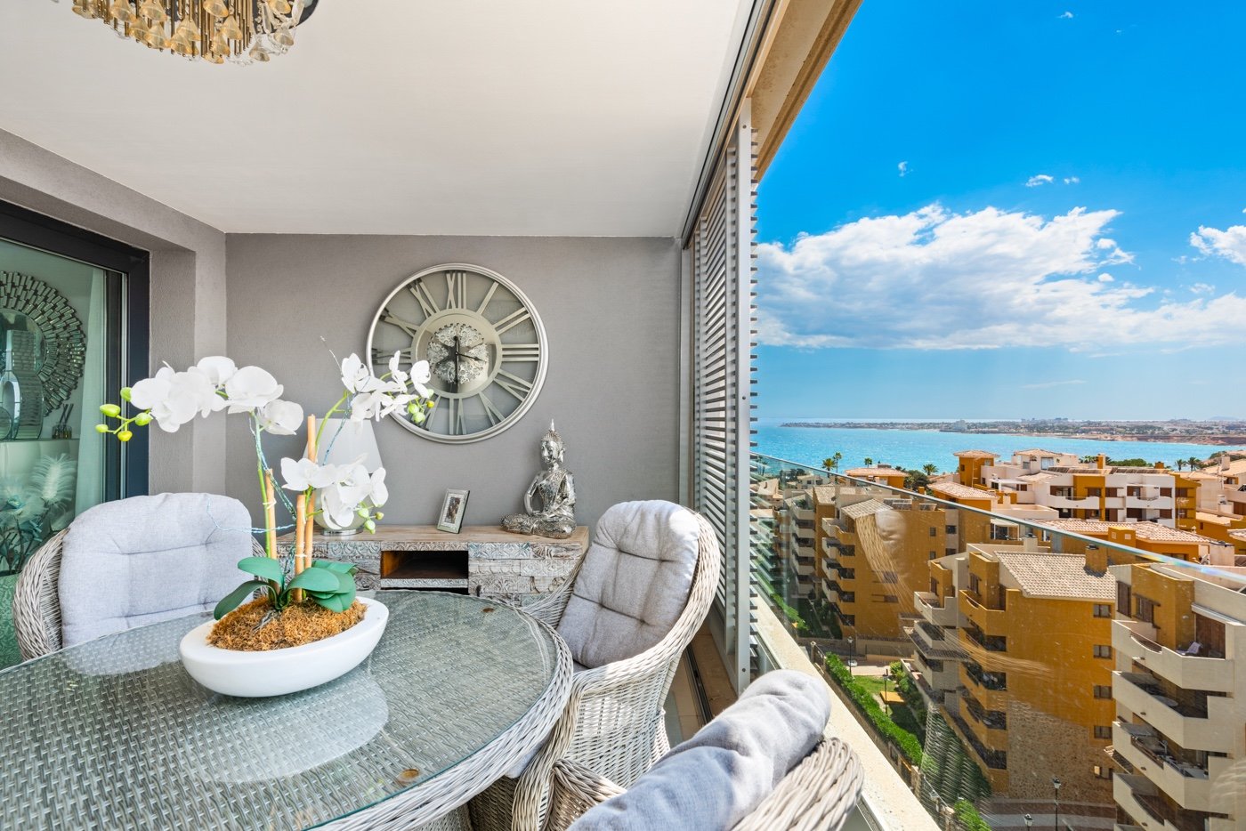 Apartment à Punta Prima, Alicante, Espagne 2 chambres, 120 m2 No. 125897