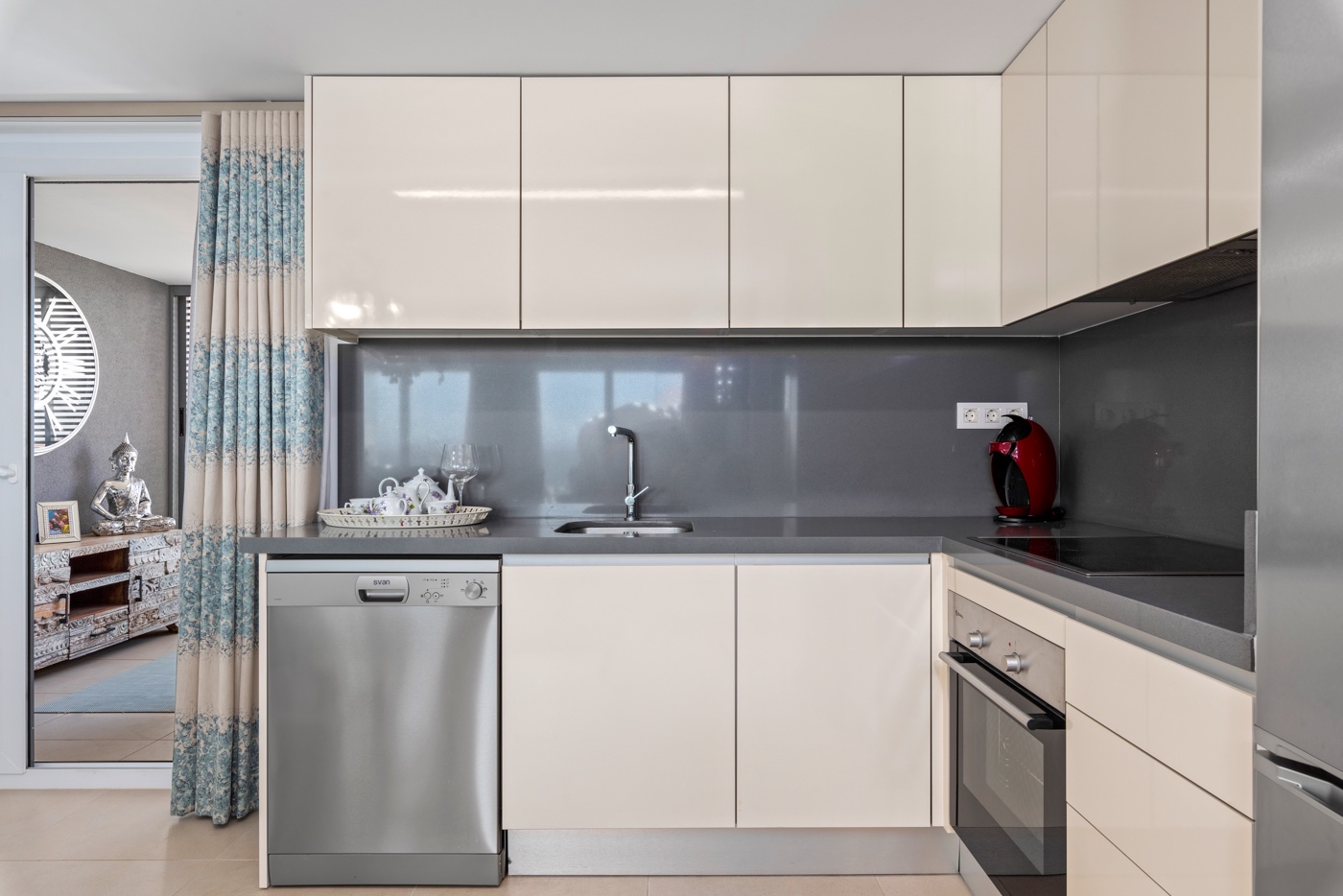 Apartment à Punta Prima, Alicante, Espagne 2 chambres, 120 m2 No. 125897