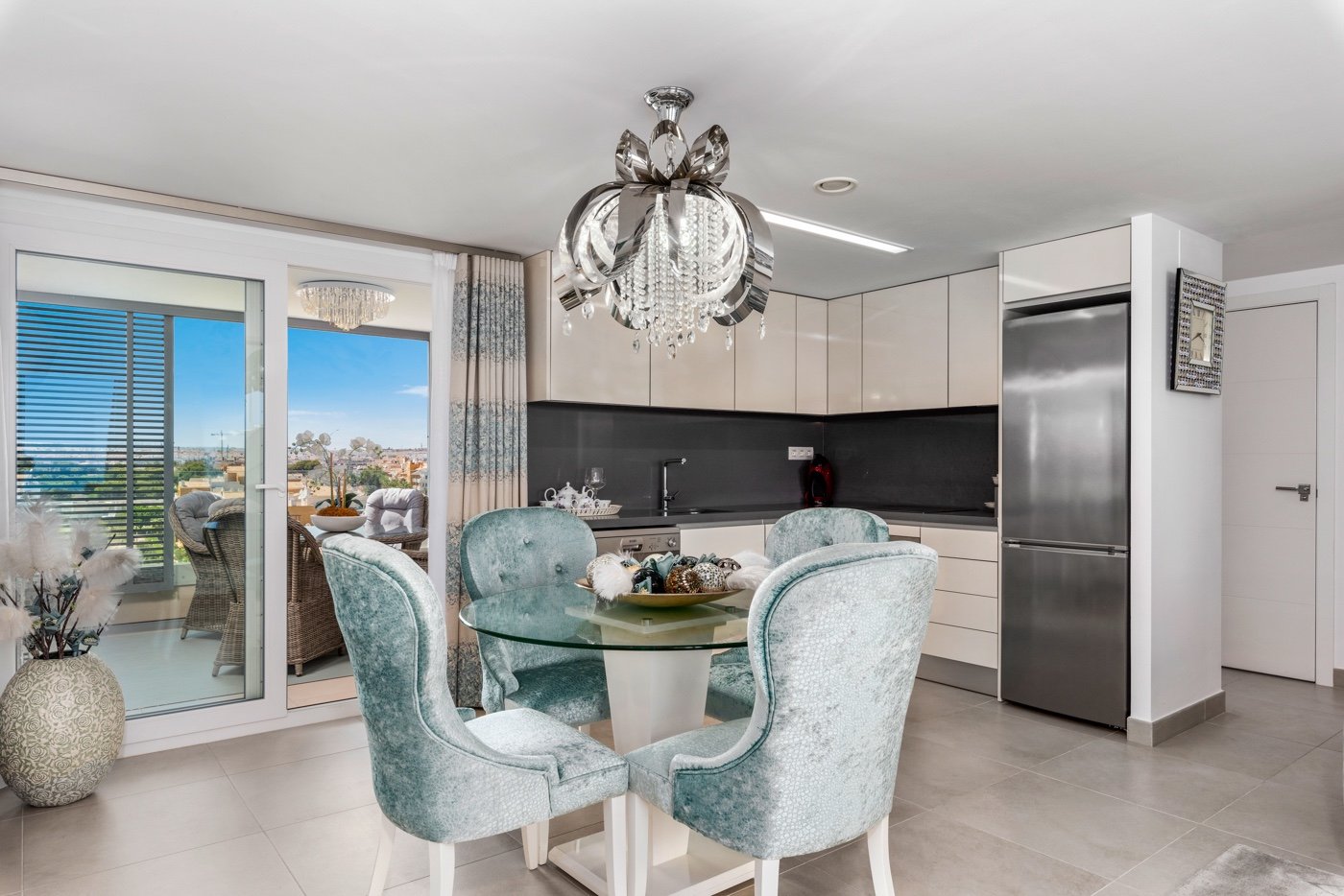 Apartment à Punta Prima, Alicante, Espagne 2 chambres, 120 m2 No. 125897