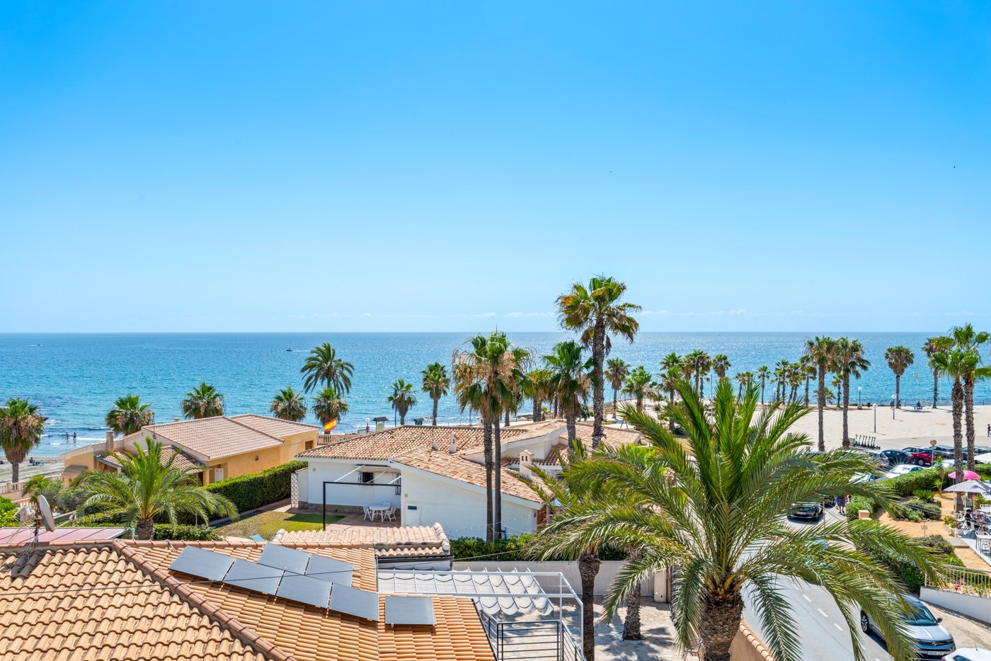 Villa i Playa Flamenca II, Alicante, Spanien 6 sovrum, 760 kvm. Nr. 125899