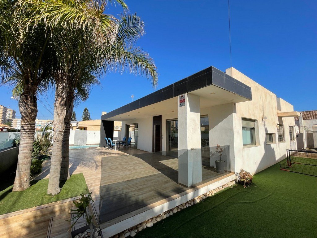 Villa à Mar De Cristal, Murcia, Espagne 6 chambres, 171 m2 No. 131741