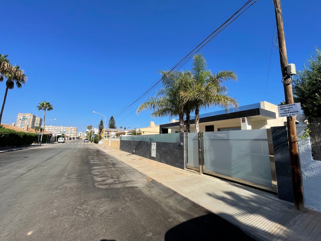 Villa à Mar De Cristal, Murcia, Espagne 6 chambres, 171 m2 No. 131741
