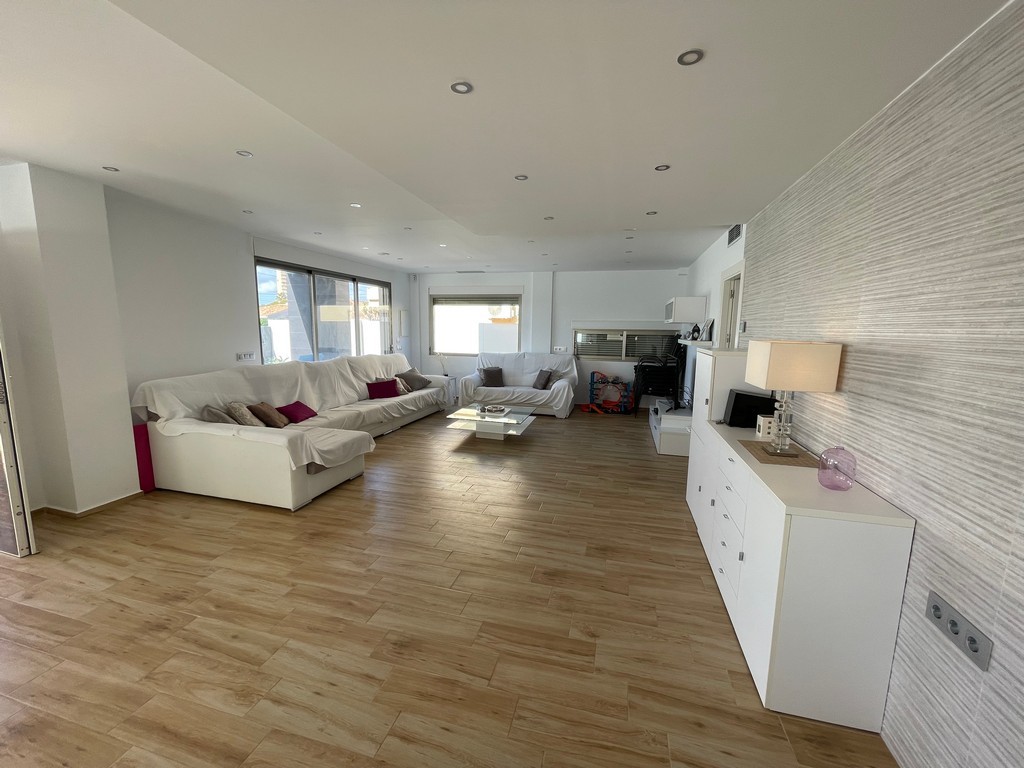 Villa à Mar De Cristal, Murcia, Espagne 6 chambres, 171 m2 No. 131741