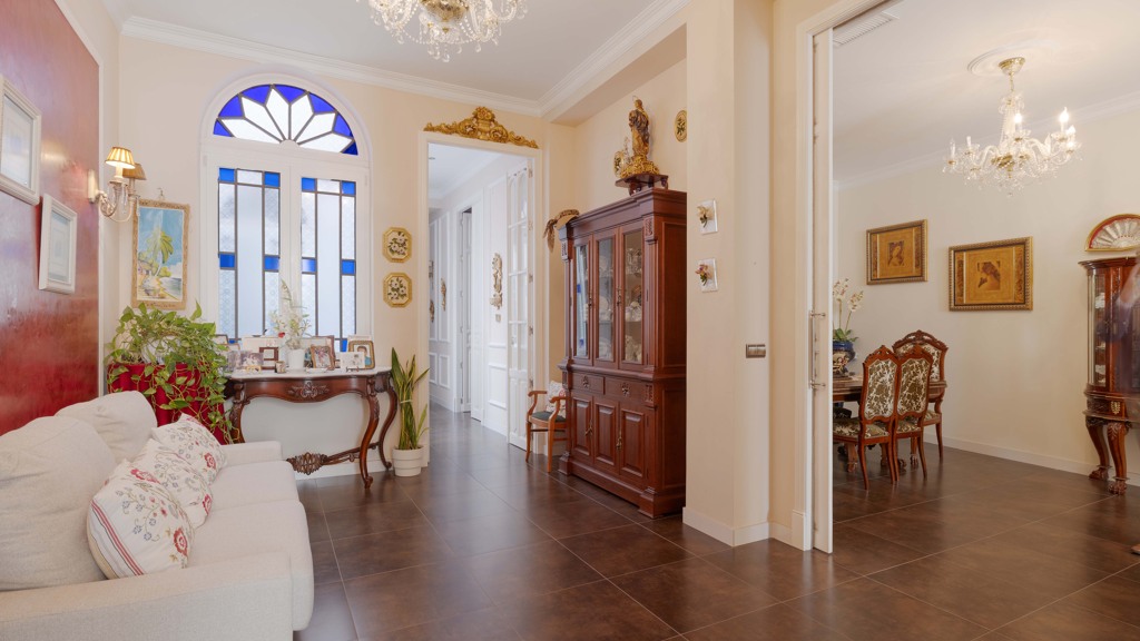 Apartment in Malaga, Spain 4 bedrooms, 284 sq.m. No. 120287