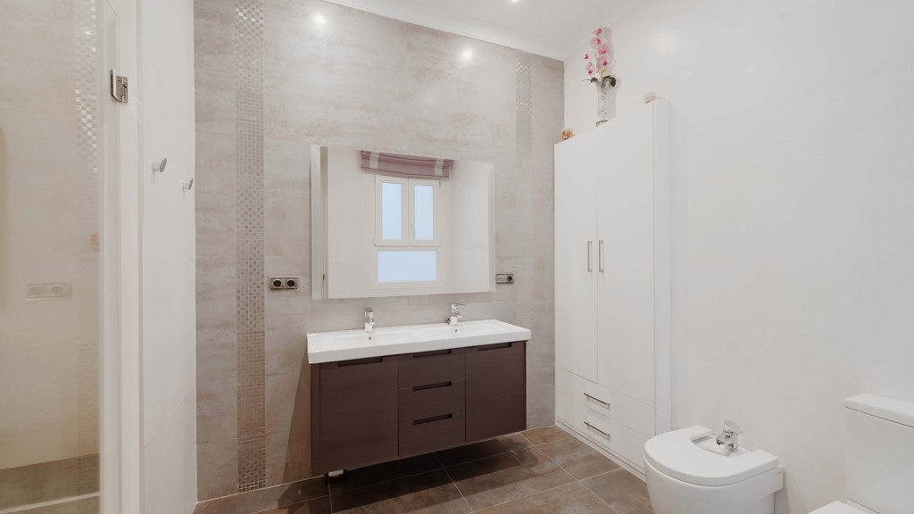 Apartment in Malaga, Spain 4 bedrooms, 284 sq.m. No. 120287