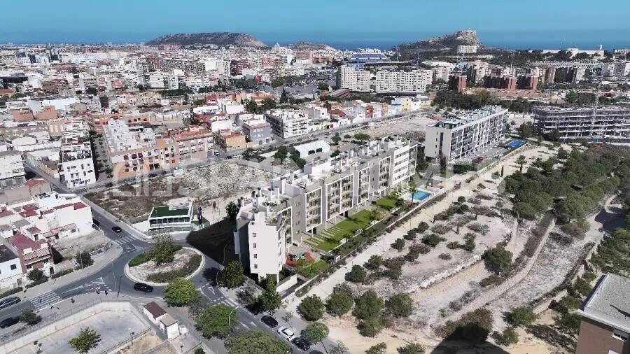 Takvåning i Alicante, Spanien 4 sovrum, 114 kvm. Nr. 120672