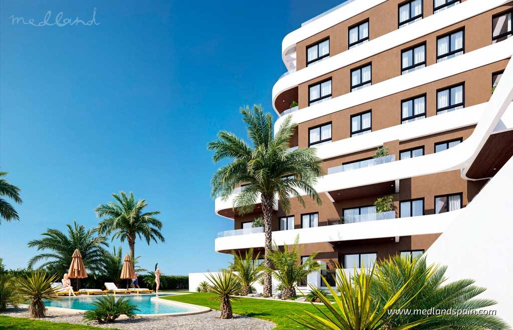 Appartamento a Guardamar del Segura, Alicante, Spagna 3 camere da letto, 98 mq. N° 130497