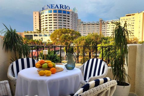 Apartamento en Valencia, València, España 2 dormitorios, 67 m2 No. 130418