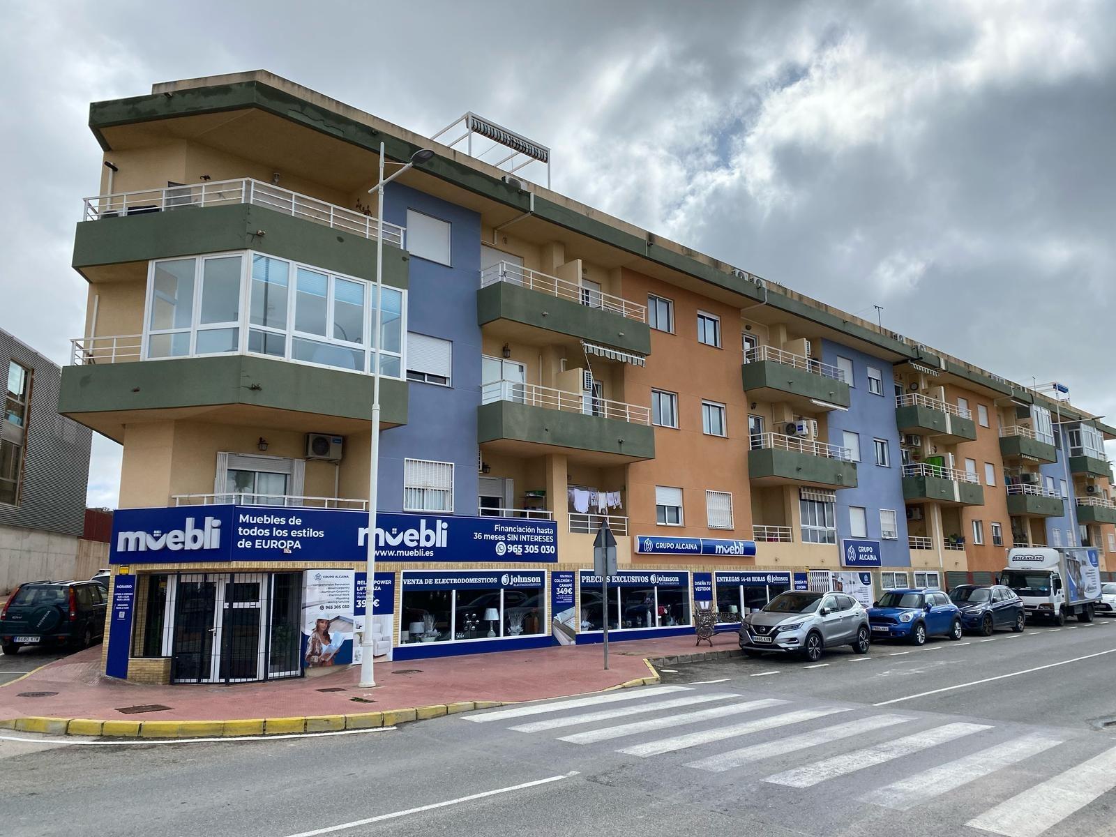 Dzīvoklis San Miguel de Salinas, Alicante, Spānijā 2 istabas, 75 m2 Nr. 124914