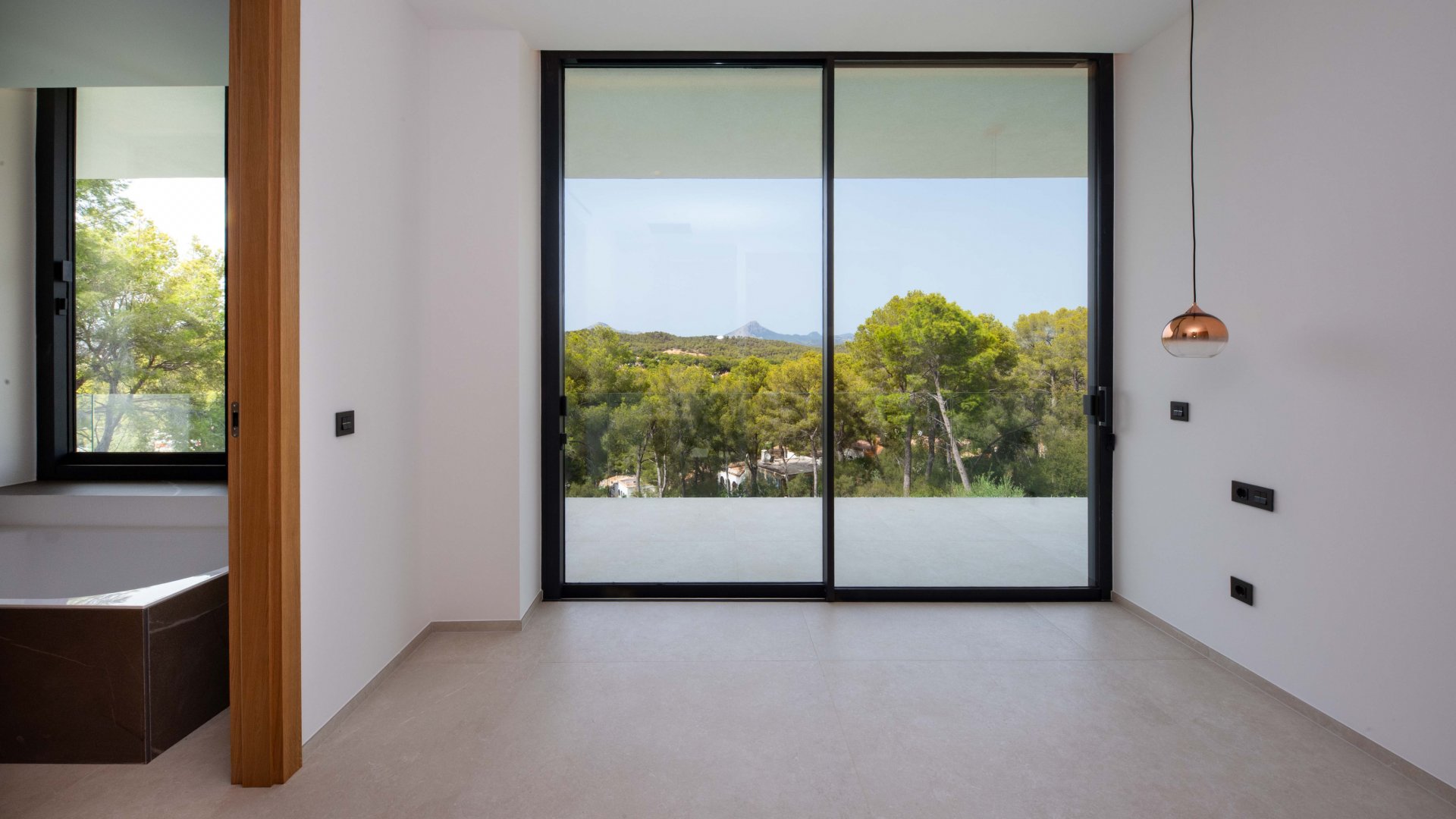 Huvila Costa De La Calma, Mallorca, Espanja 5 makuuhuonetta, 390 m2 No. 130964