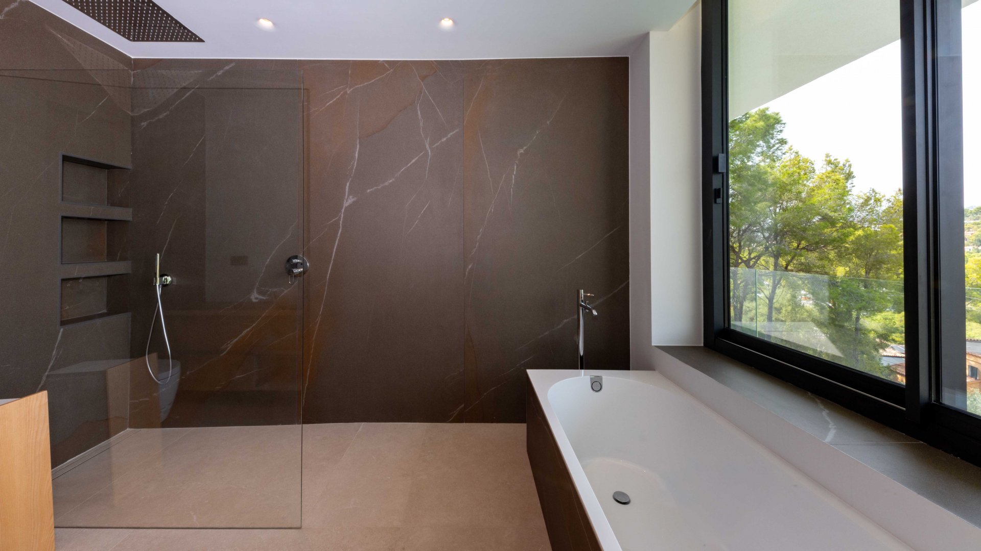 Huvila Costa De La Calma, Mallorca, Espanja 5 makuuhuonetta, 390 m2 No. 130964