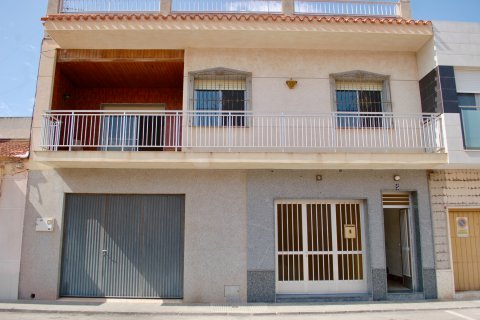Townhouse in San Pedro del Pinatar, Murcia, Spain 6 bedrooms,  No. 125968