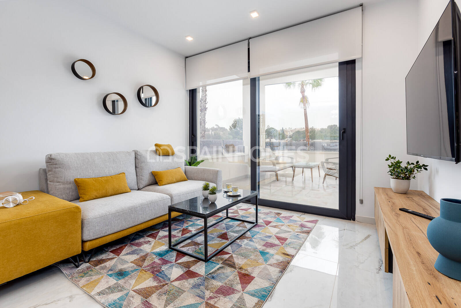 Apartamento en Torrevieja, Alicante, España 2 dormitorios, 77 m2 No. 132786