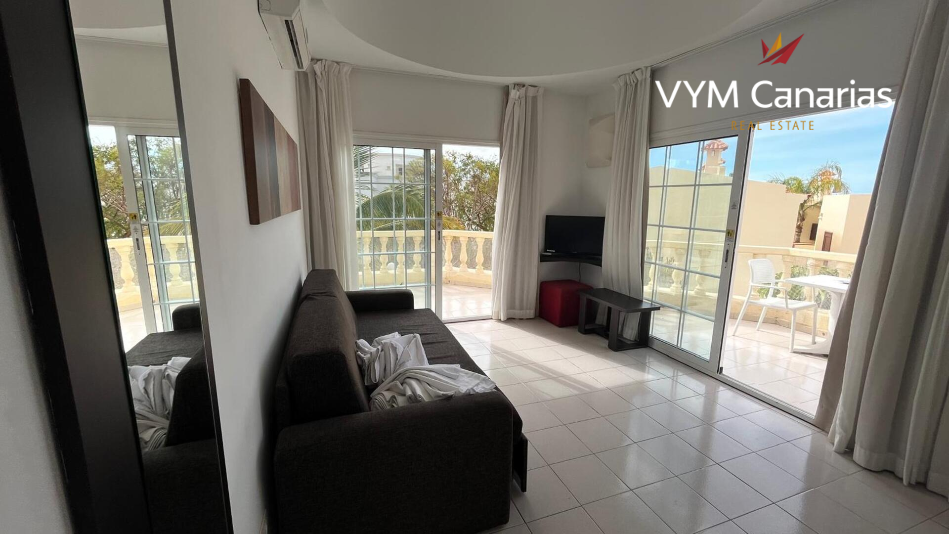 Apartamento en Fañabé, Tenerife, España 1 dormitorio, 39 m2 No. 120136