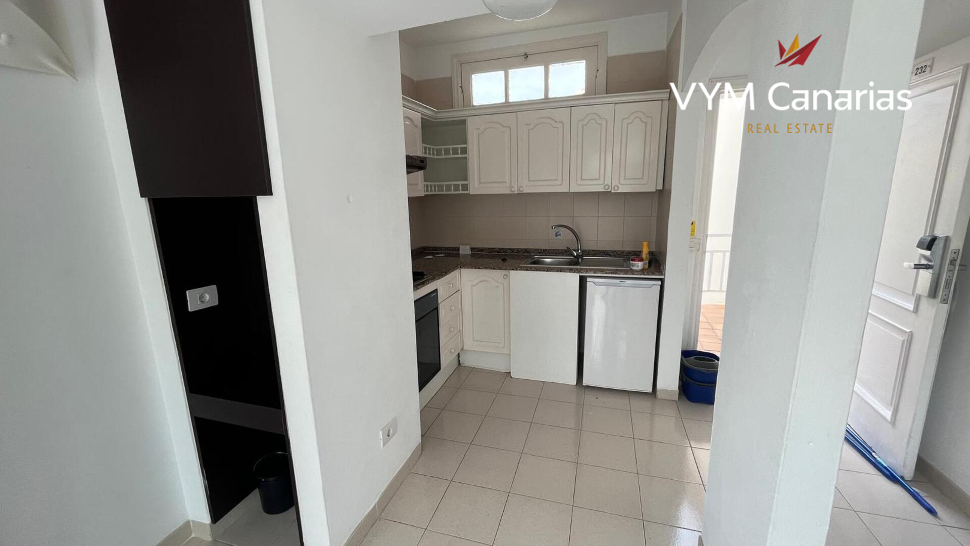 Apartamento en Fañabé, Tenerife, España 1 dormitorio, 39 m2 No. 120136
