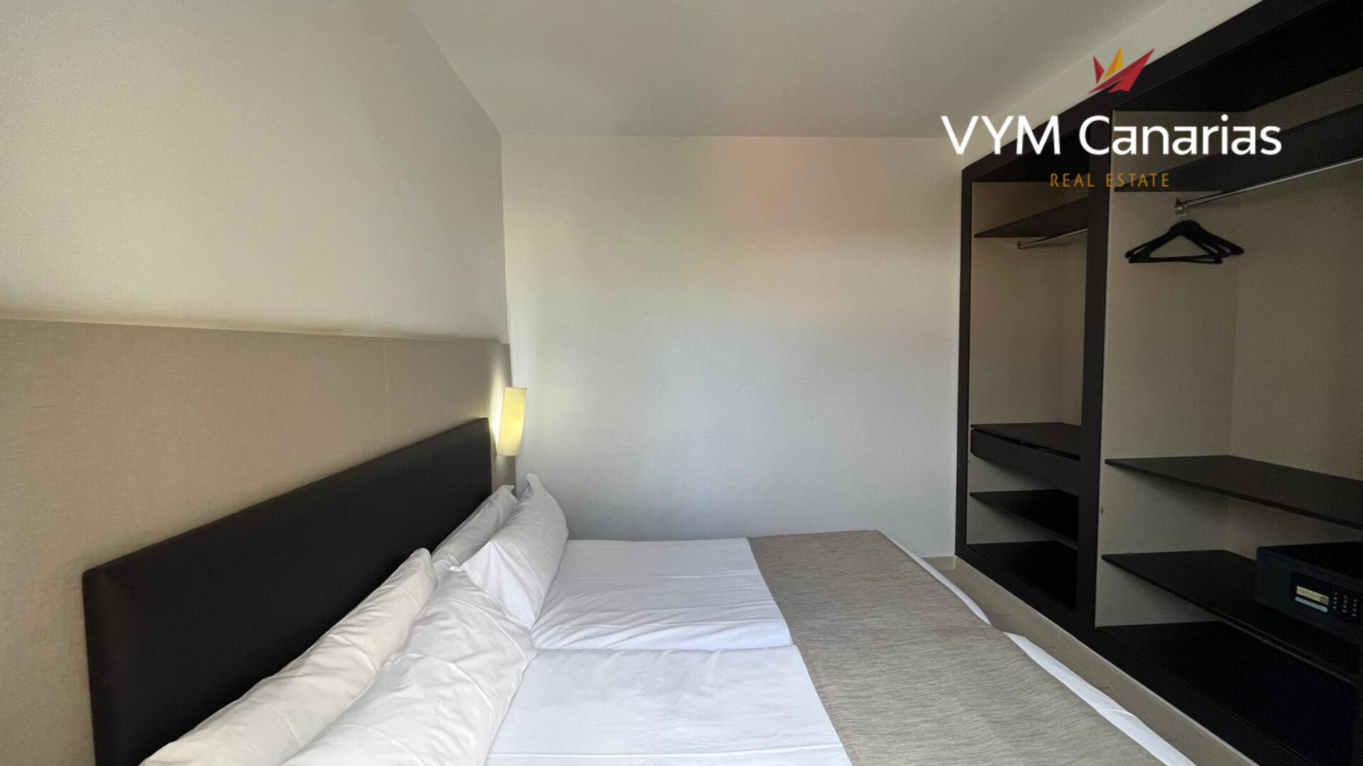 Apartamento en Fañabé, Tenerife, España 1 dormitorio, 39 m2 No. 120136