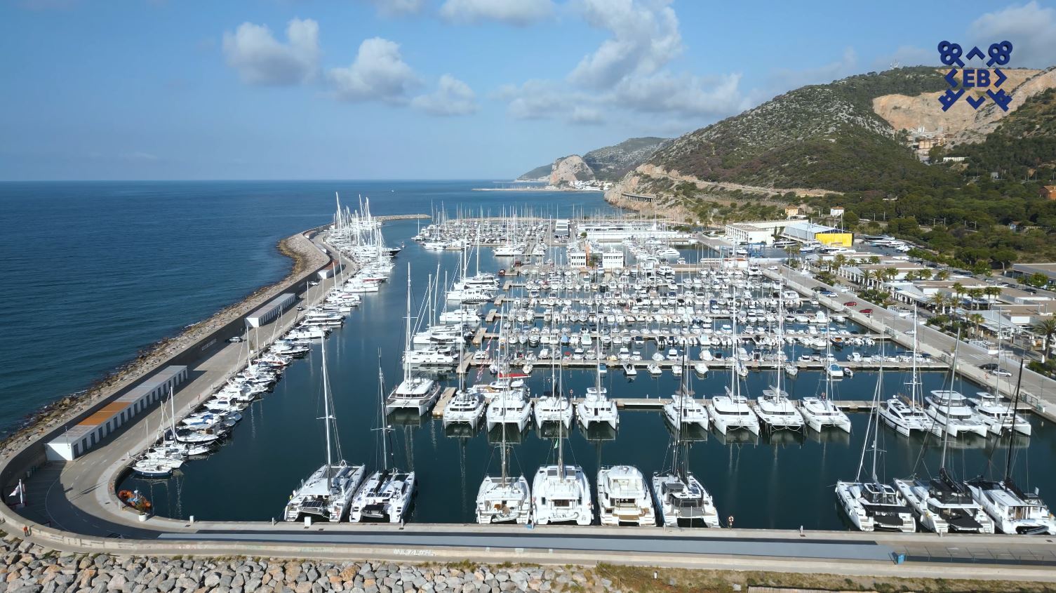 House in Castelldefels, Barcelona, Spanien 4 Schlafzimmer, 328 m2 Nr. 130344