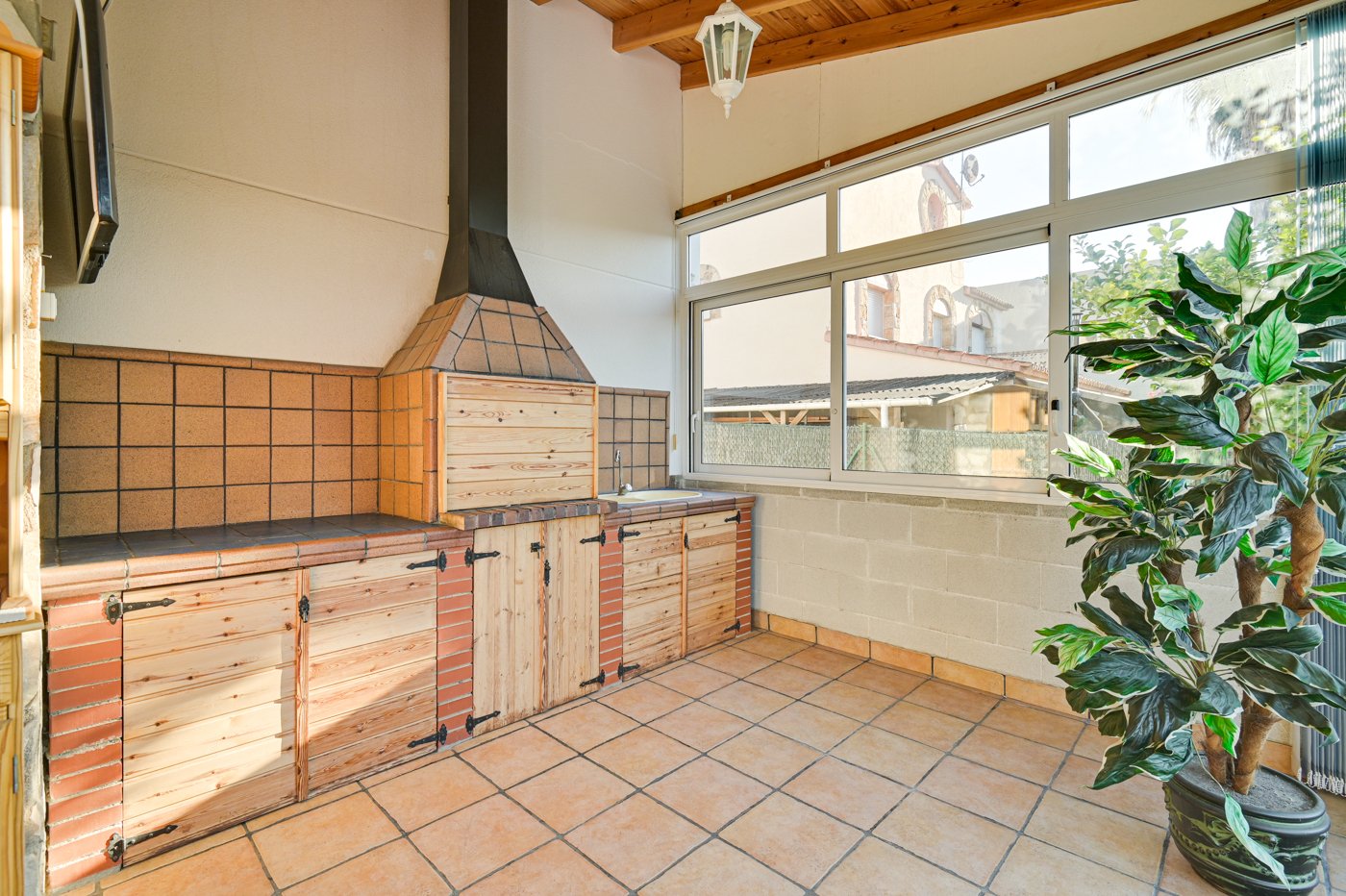 House à Lloret de Mar, Girona, Espagne 3 chambres, 348 m2 No. 130343