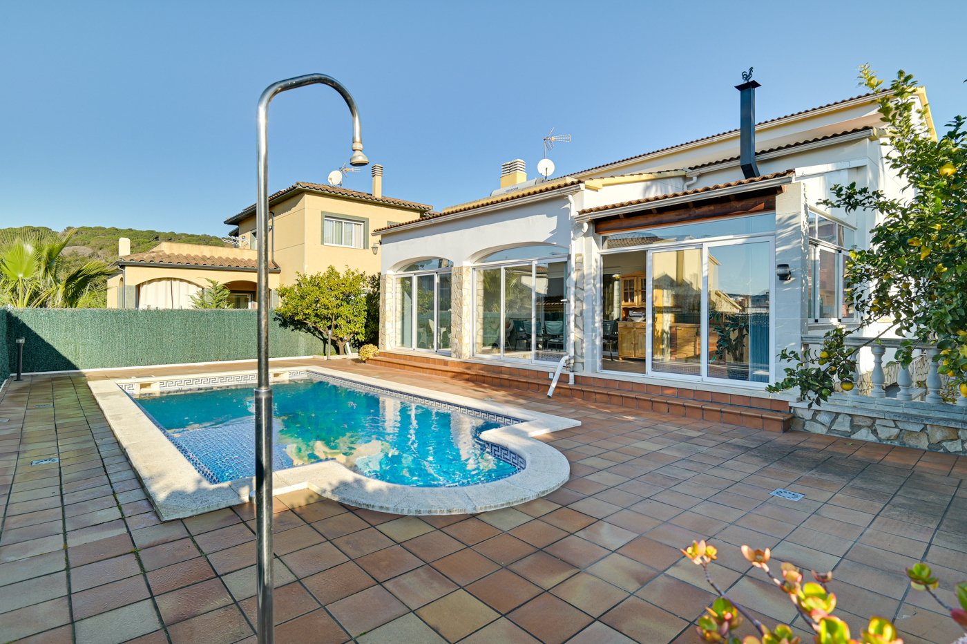House à Lloret de Mar, Girona, Espagne 3 chambres, 348 m2 No. 130343
